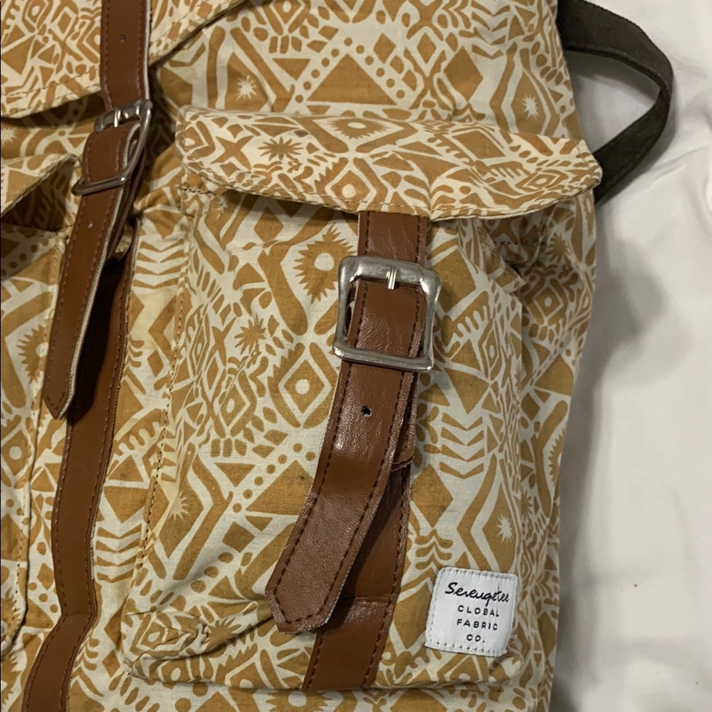 Yellow Serengetee Patterned Backpack - image 5